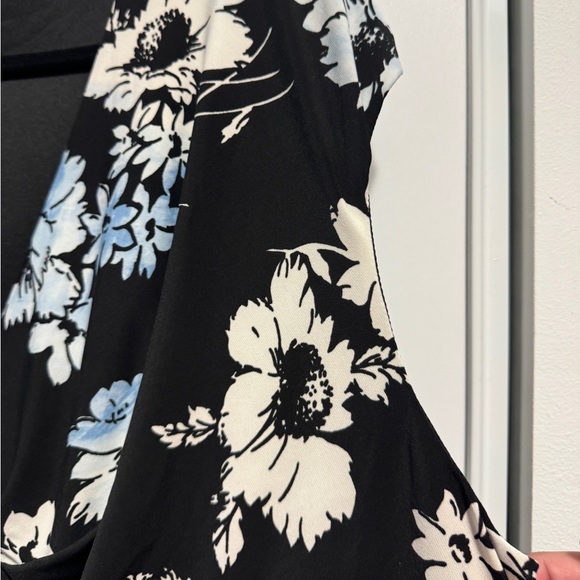 Chaps Floral Cap Sleeve Dress Black - Picture 8 of 10